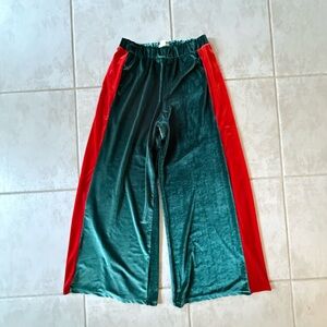 silence + noise (anthro brandnd) red and green pants - size large